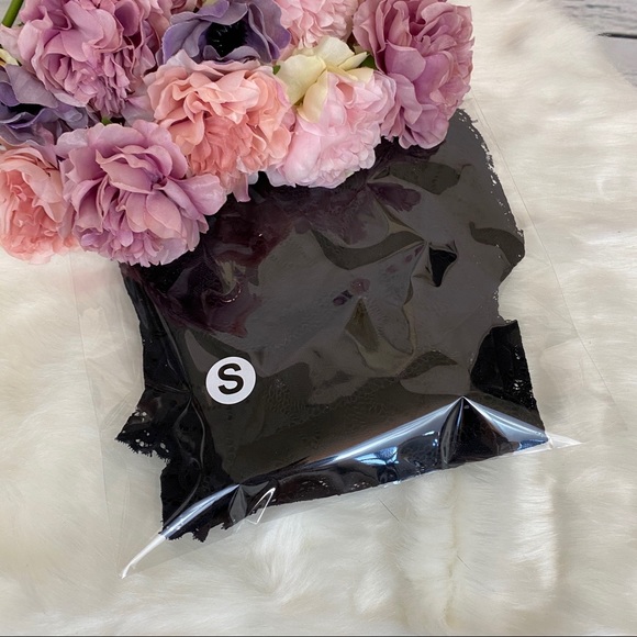 Sexy Black Lace High Neck Corset Back Bodysuit - Picture 15 of 16